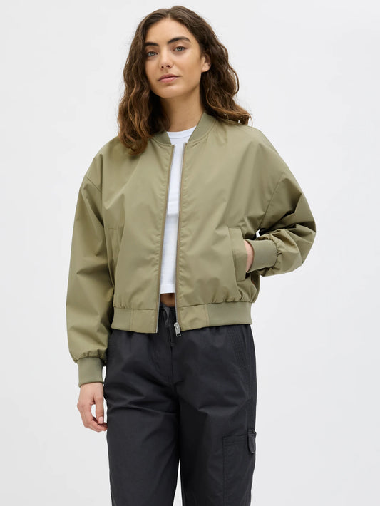 Bomber Ella Aloe