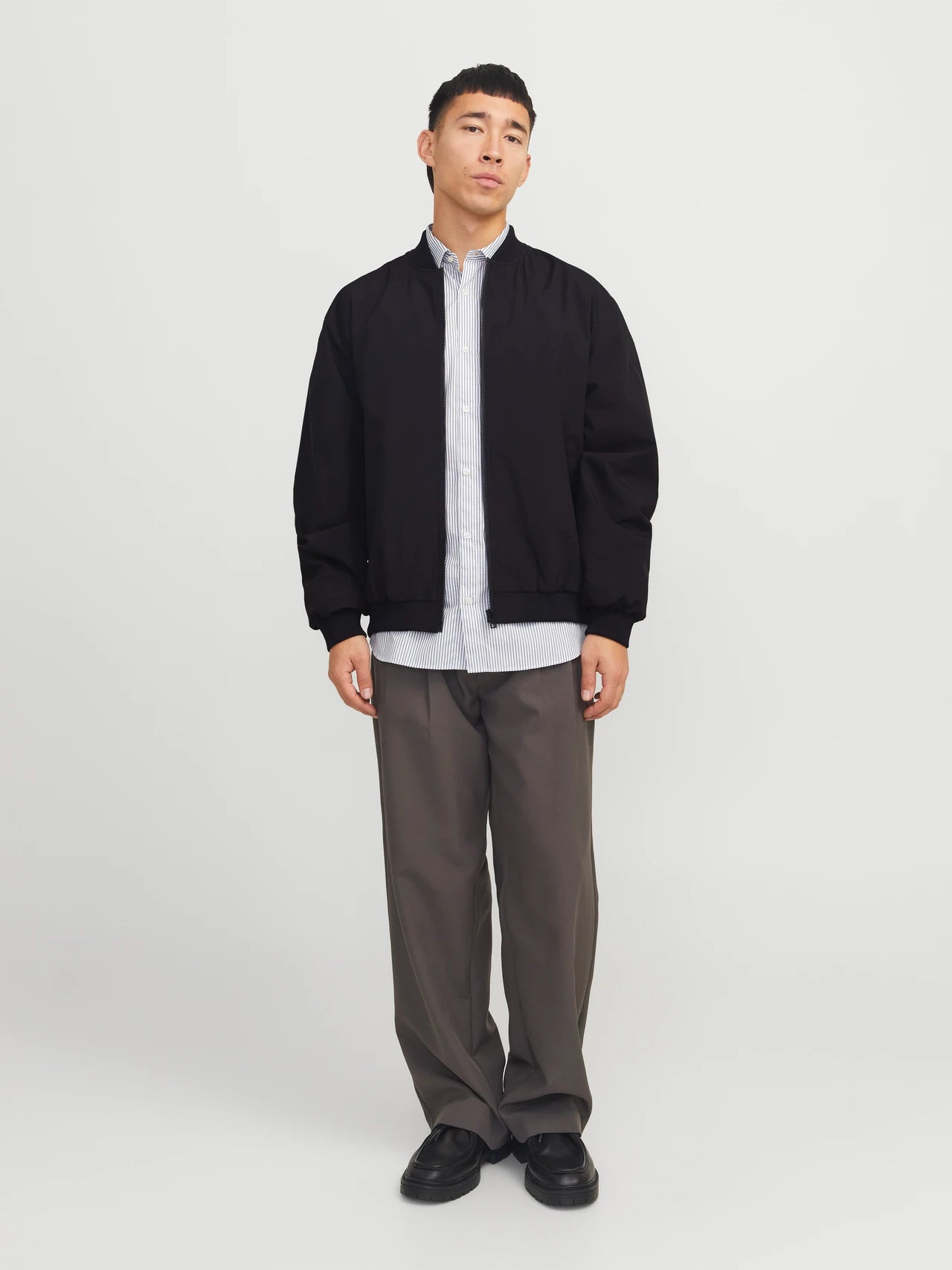 Bomber Charge Black