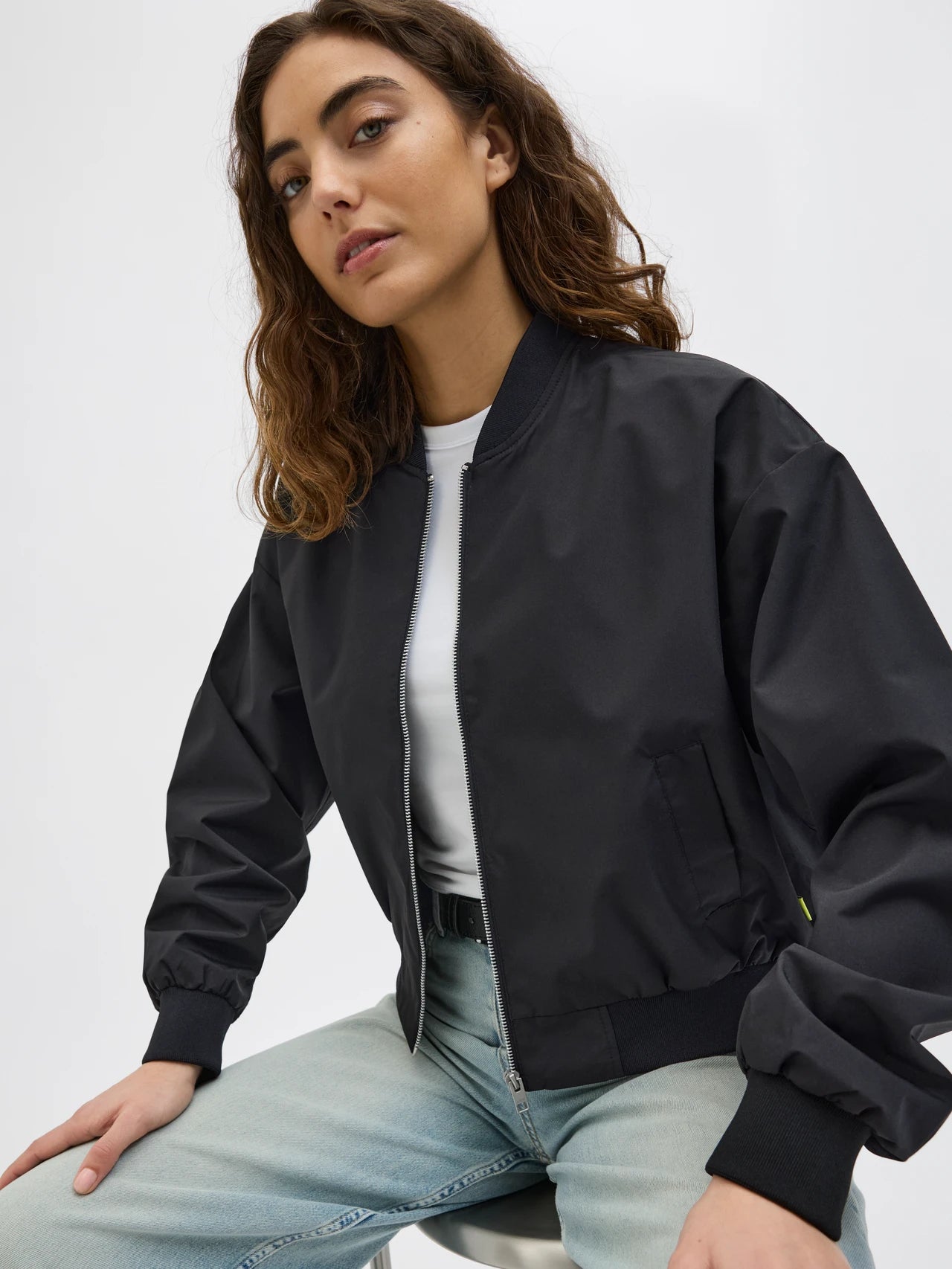 Bomber Ella Black